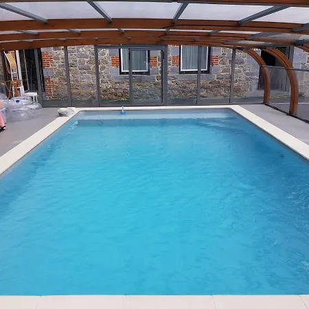 Guest house Duplex Swimming Cats Saint-Hilaire-sur-Helpe