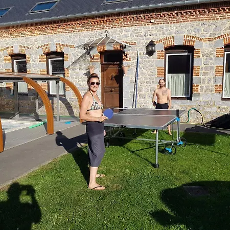 Duplex Swimming Cats Guest house Saint-Hilaire-sur-Helpe